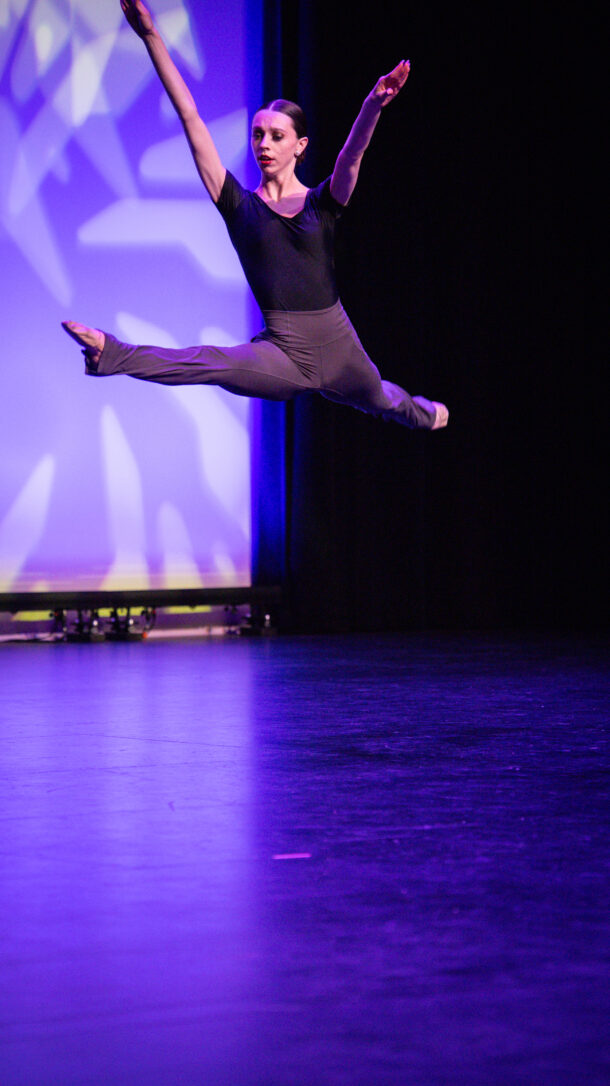 studio44 - IMG_4008.jpg