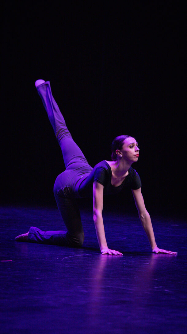 studio44 - IMG_4044.jpg