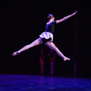 studio44 - IMG_4123.jpg